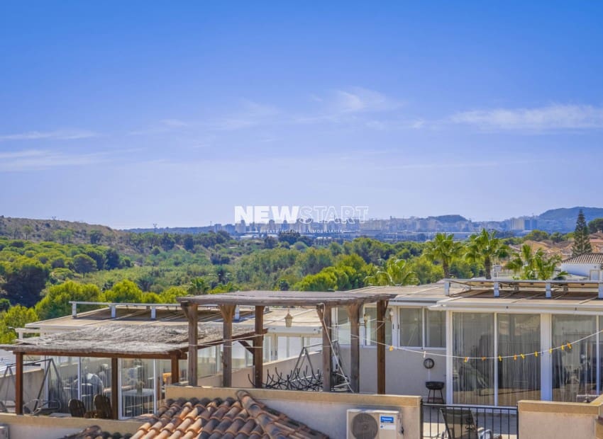 Pareado de 3 habitaciones en San Fulgencio en venta con piscina garaje - 195.000 € (Ref: 10101118)
