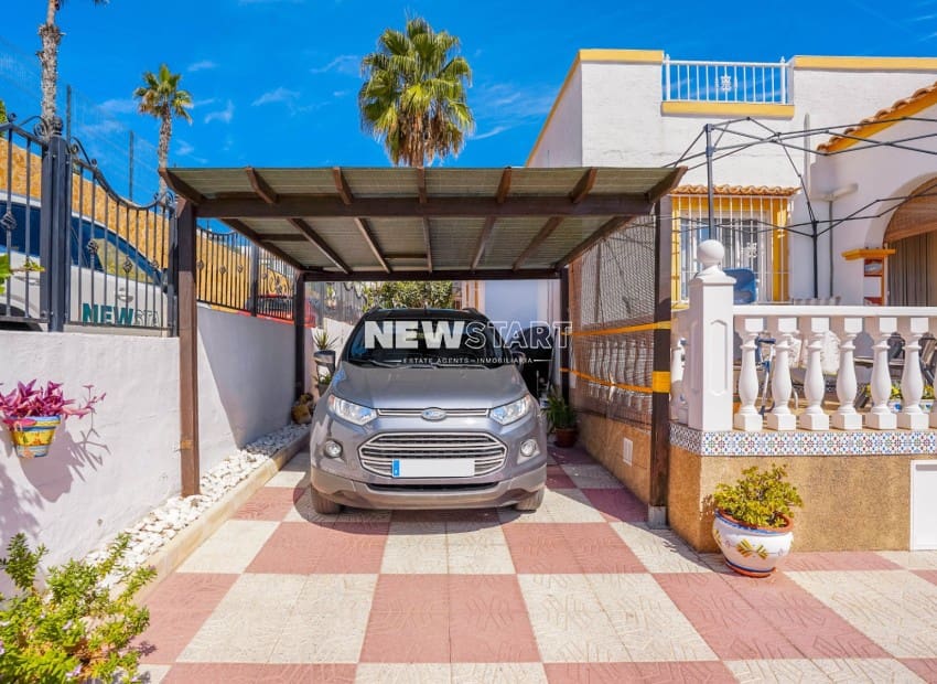 Pareado de 3 habitaciones en San Fulgencio en venta con piscina garaje - 195.000 € (Ref: 10101118)