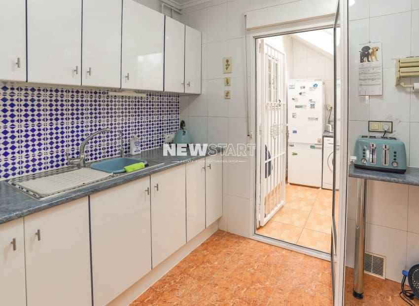 Pareado de 3 habitaciones en San Fulgencio en venta con piscina garaje - 195.000 € (Ref: 10101118)
