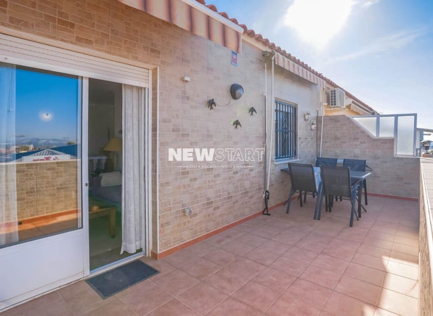 Casa de 2 habitaciones en San Fulgencio en venta con garaje - 149.000 € (Ref: 10103531)