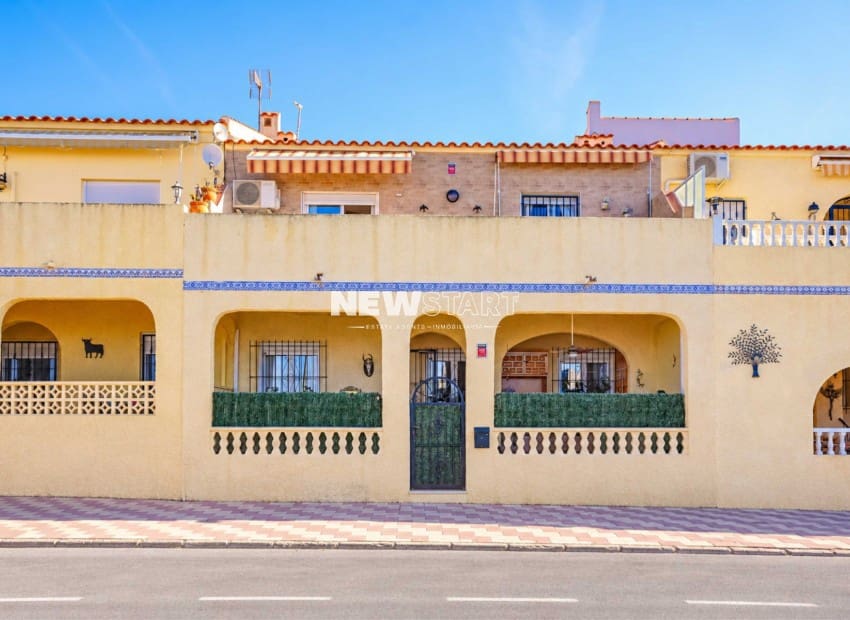 2 bedroom Townhouse for sale in San Fulgencio - € 149,000 (Ref: 10103531)