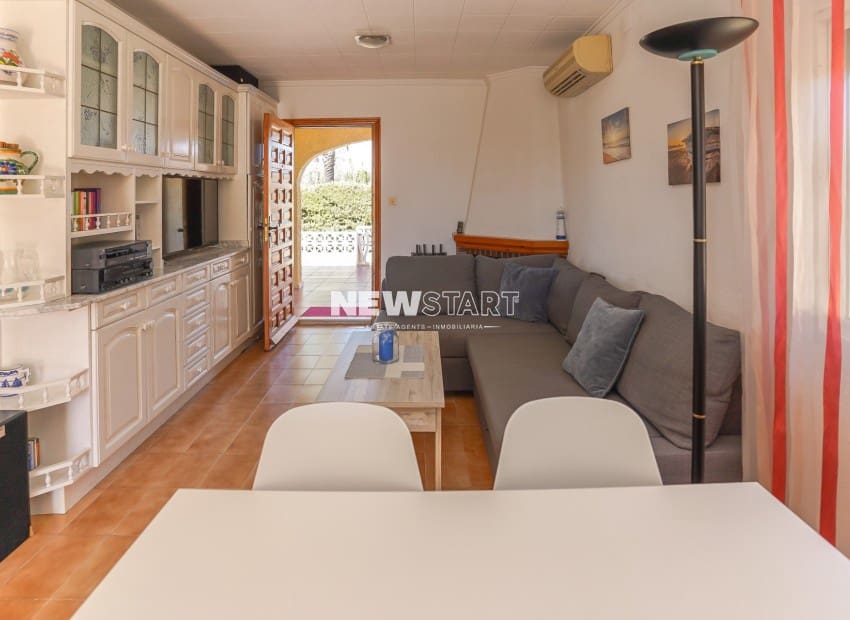 2 Zimmer Villa zu verkaufen in San Fulgencio mit Garage - 189.000 € (Ref: 10103532)