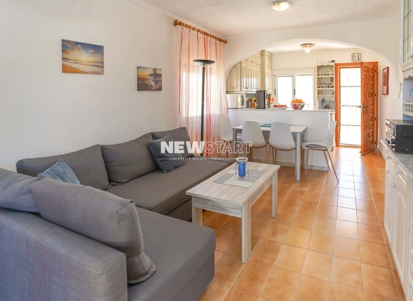 2 Zimmer Villa zu verkaufen in San Fulgencio mit Garage - 189.000 € (Ref: 10103532)