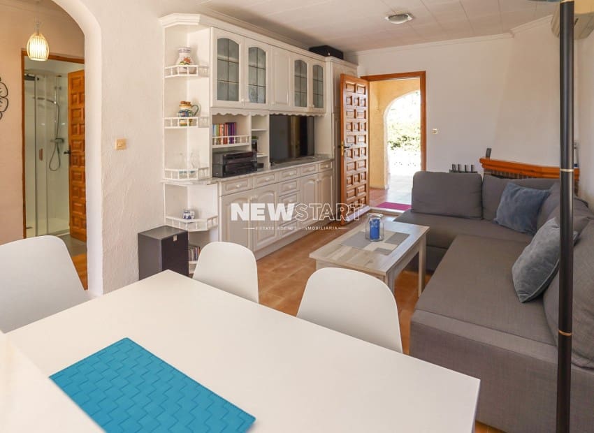 2 Zimmer Villa zu verkaufen in San Fulgencio mit Garage - 189.000 € (Ref: 10103532)
