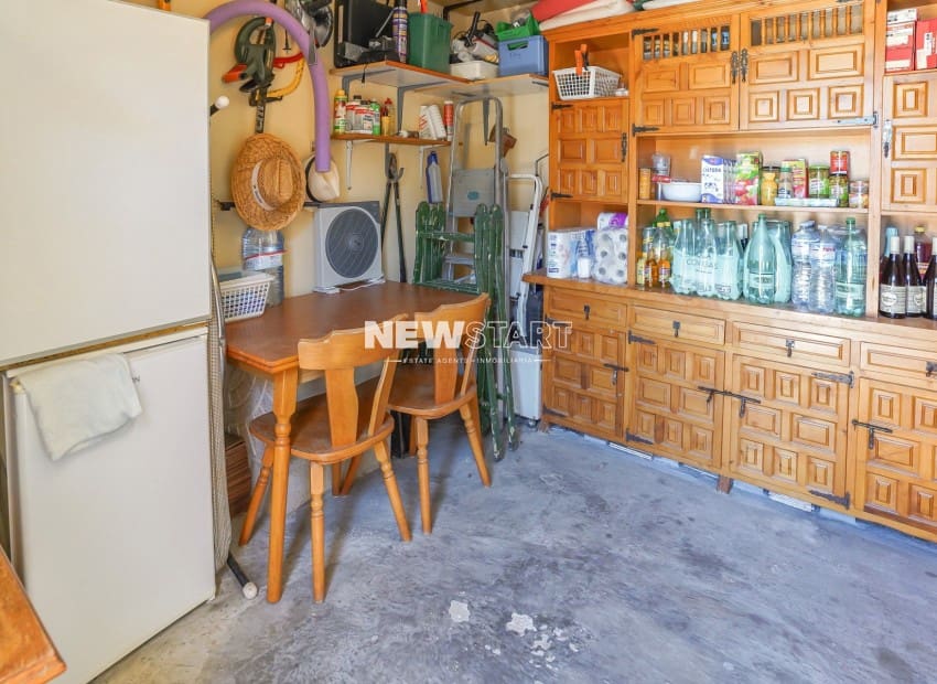 2 Zimmer Villa zu verkaufen in San Fulgencio mit Garage - 189.000 € (Ref: 10103532)