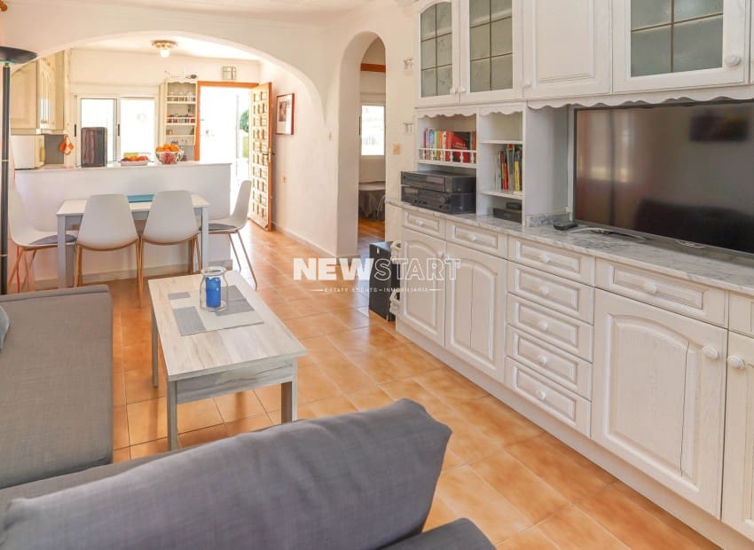 2 Zimmer Villa zu verkaufen in San Fulgencio mit Garage - 189.000 € (Ref: 10103532)