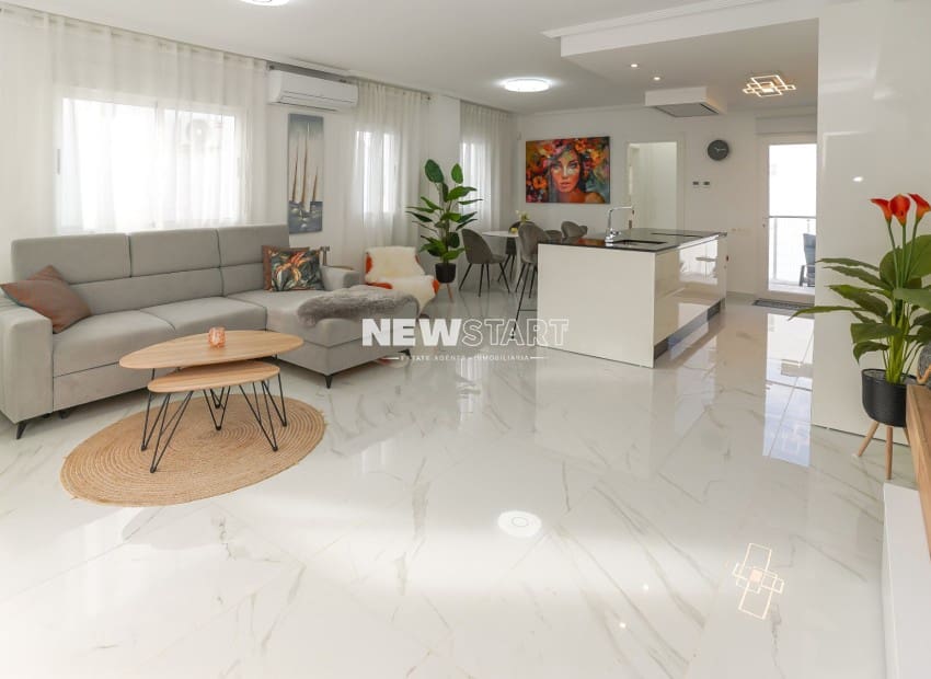 2 slaapkamer Villa te koop in San Fulgencio met zwembad garage - € 360.000 (Ref: 10130151)