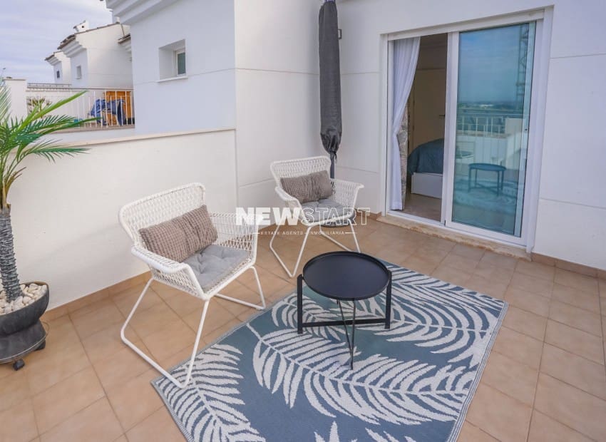2 slaapkamer Villa te koop in San Fulgencio met zwembad garage - € 360.000 (Ref: 10130151)