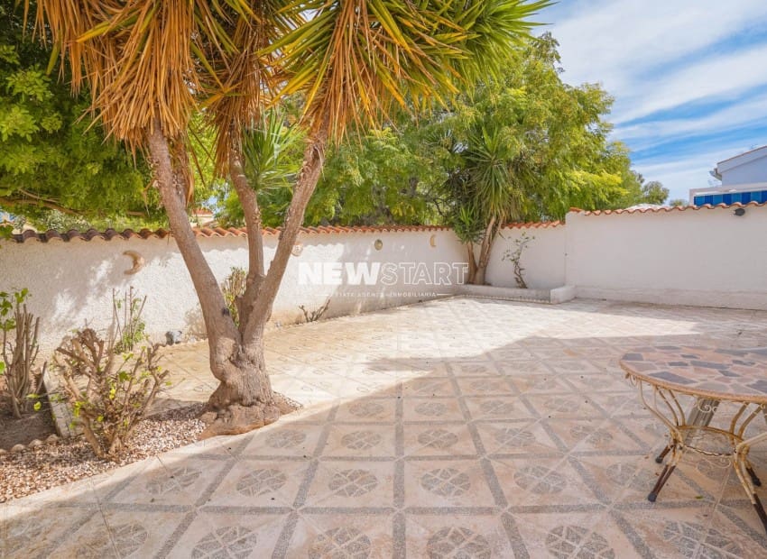 2 slaapkamer Villa te koop in San Fulgencio met garage - € 165.000 (Ref: 10145045)