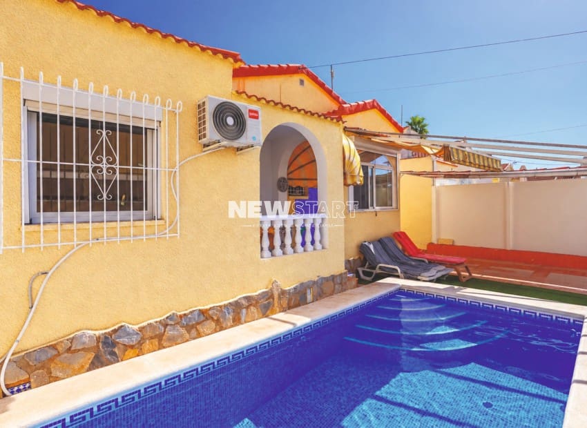 2 bedroom Villa for sale in San Fulgencio with pool garage - € 235,000 (Ref: 10155521)