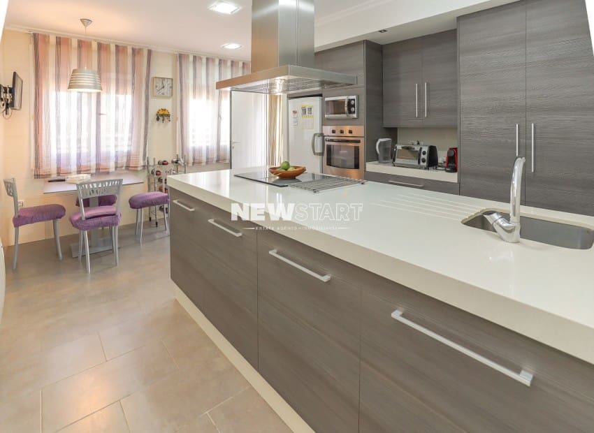 3 bedroom Villa for sale in San Fulgencio with pool garage - € 385,000 (Ref: 10158327)