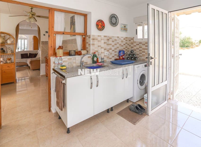2 slaapkamer Villa te koop in San Fulgencio met zwembad garage - € 229.000 (Ref: 10160099)