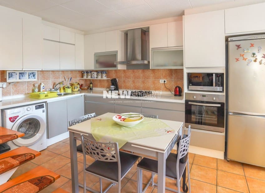 2 bedroom Townhouse for sale in San Fulgencio with garage - € 169,000 (Ref: 10160267)