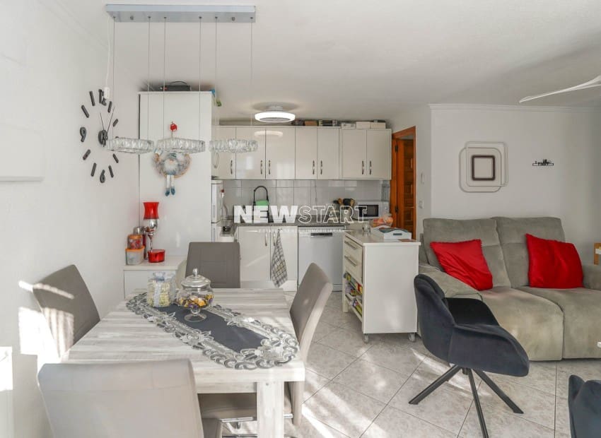 Casa de 2 habitaciones en San Fulgencio en venta con garaje - 129.000 € (Ref: 10172274)