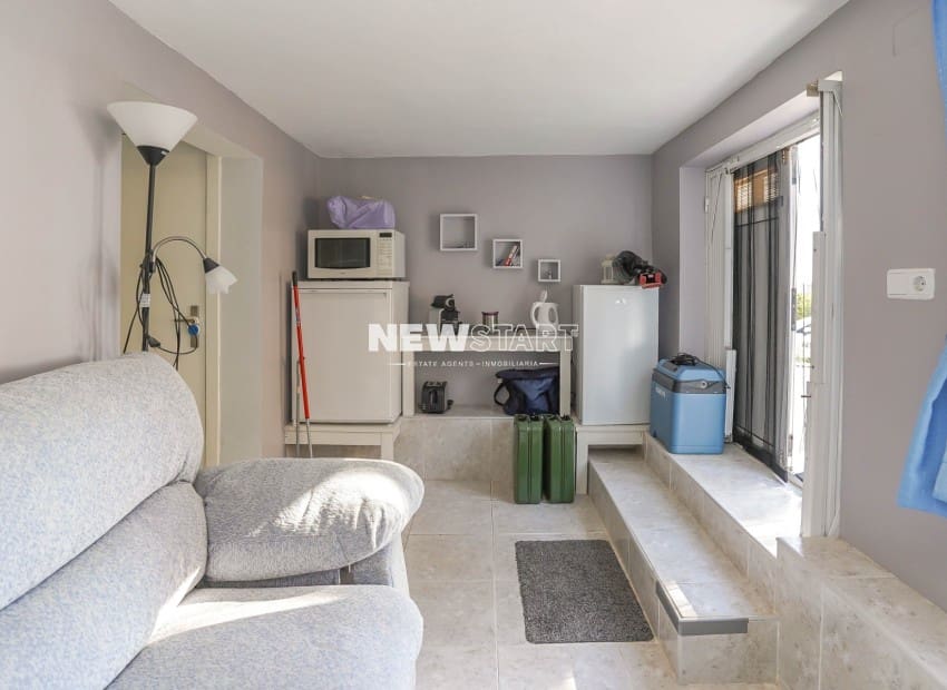 Casa de 2 habitaciones en San Fulgencio en venta con garaje - 129.000 € (Ref: 10172274)