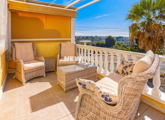 Casa de 2 habitaciones en San Fulgencio en venta con garaje - 129.000 € (Ref: 10172274)