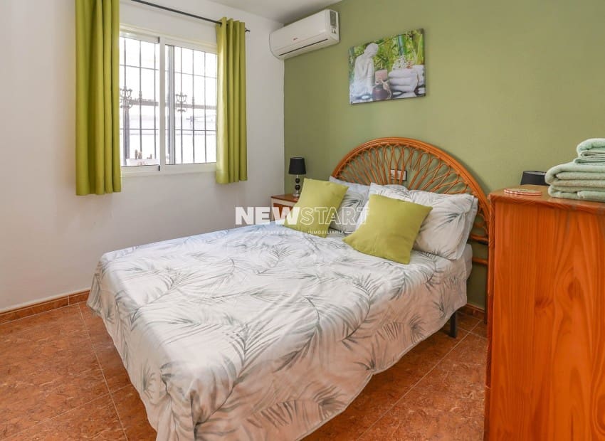 3 chambre Villa/Maison Semi-Mitoyenne à vendre à San Fulgencio avec piscine garage - 185 000 € (Ref: 10172754)