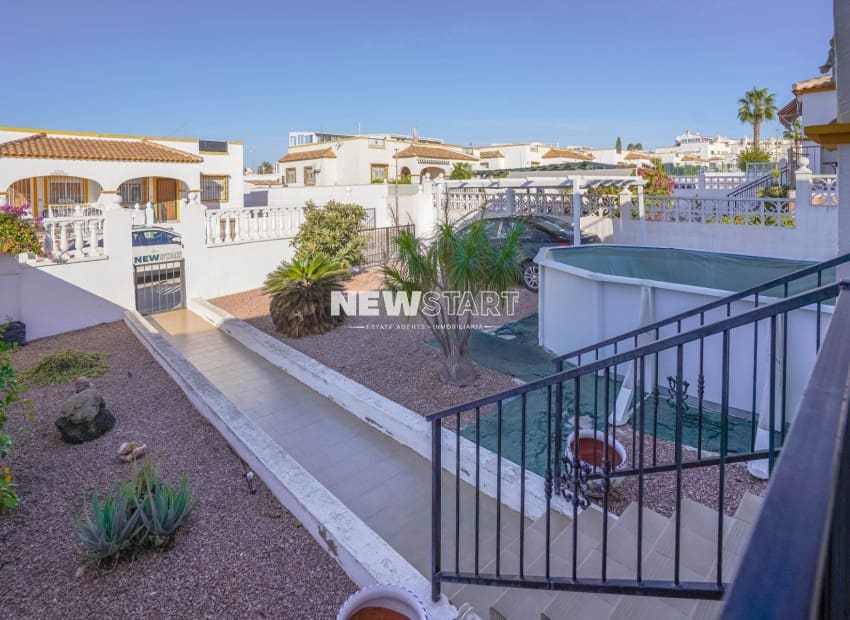 3 chambre Villa/Maison Semi-Mitoyenne à vendre à San Fulgencio avec piscine garage - 185 000 € (Ref: 10172754)
