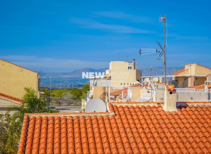 3 slaapkamer Huis te koop in San Fulgencio met garage - € 149.000 (Ref: 10185294)