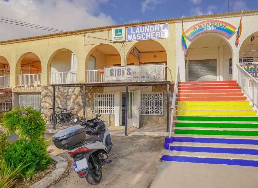 Kommersiell til salgs i San Fulgencio med garasje - € 125 000 (Ref: 7002670)