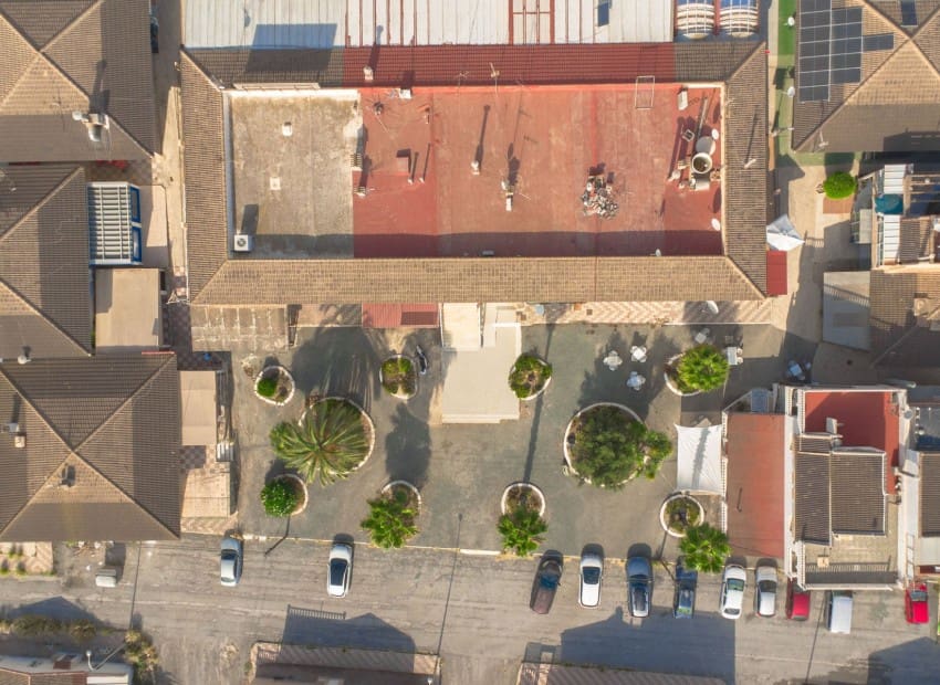 Kommersiell til salgs i San Fulgencio med garasje - € 125 000 (Ref: 7002670)