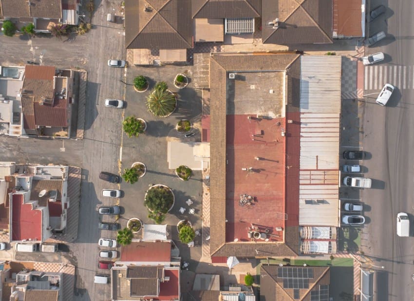 Kommersiell til salgs i San Fulgencio med garasje - € 125 000 (Ref: 7002670)