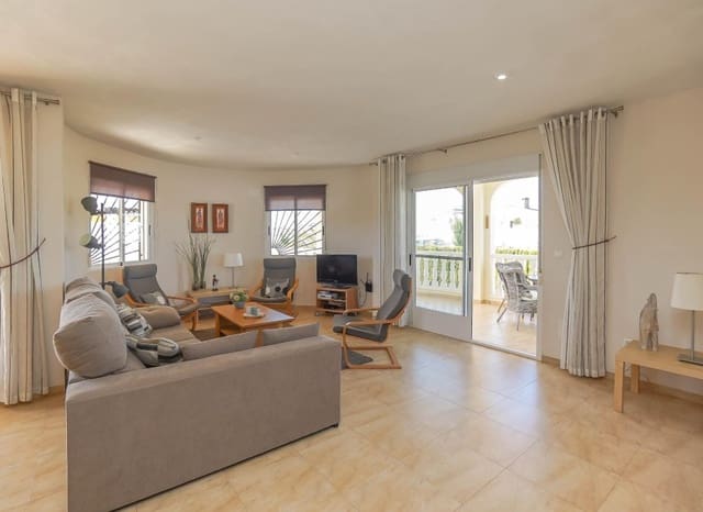 Chalet de 5 habitaciones en San Fulgencio en venta con piscina garaje - 475.000 € (Ref: 7122804)