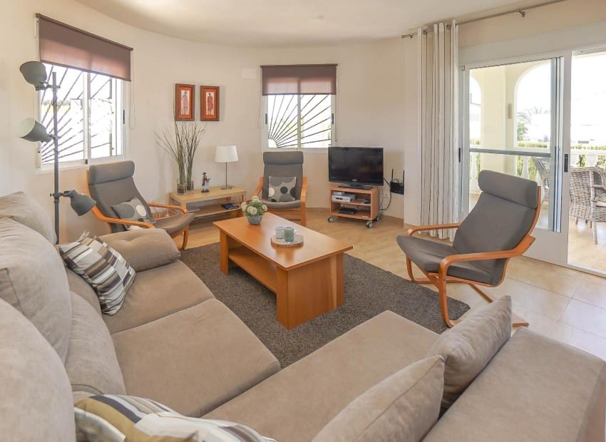 Chalet de 5 habitaciones en San Fulgencio en venta con piscina garaje - 475.000 € (Ref: 7122804)