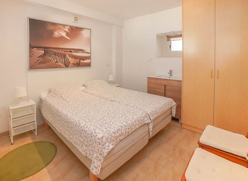 Chalet de 5 habitaciones en San Fulgencio en venta con piscina garaje - 475.000 € (Ref: 7122804)