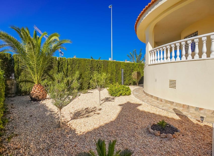 Chalet de 5 habitaciones en San Fulgencio en venta con piscina garaje - 475.000 € (Ref: 7122804)