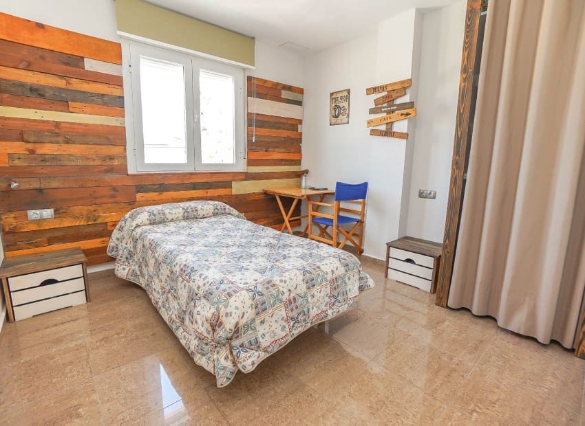 4 slaapkamer Villa te koop in San Fulgencio met zwembad - € 595.000 (Ref: 7544030)