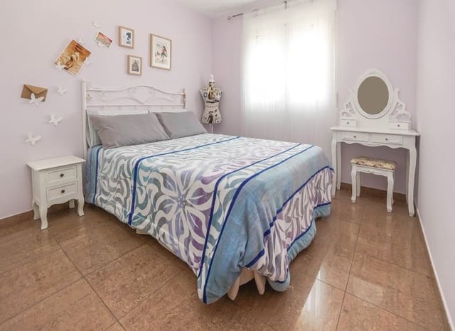 4 bedroom Villa for sale in San Fulgencio with pool - € 595,000 (Ref: 7544030)