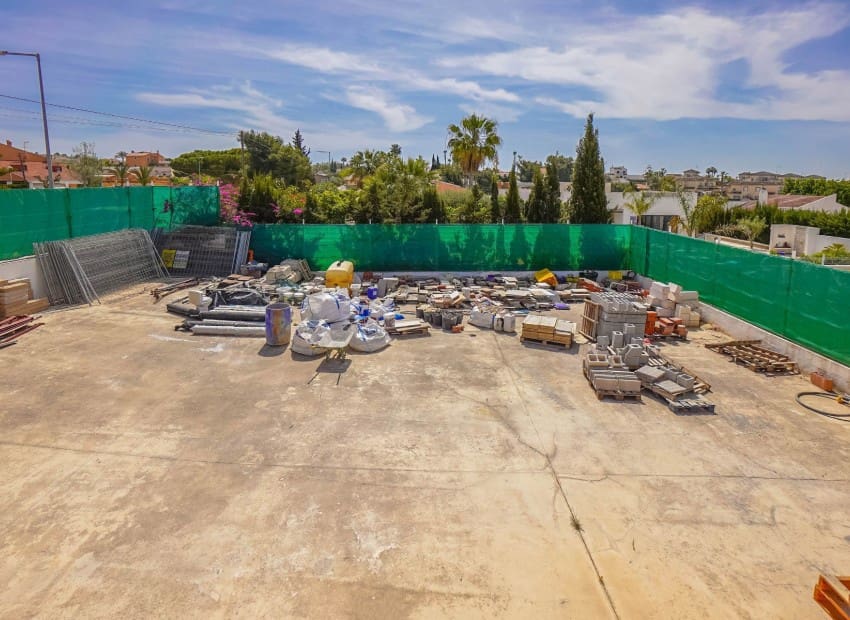 4 slaapkamer Villa te koop in San Fulgencio met zwembad - € 595.000 (Ref: 7544030)