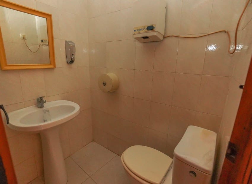 Commercial for sale in San Fulgencio - € 99,500 (Ref: 7739968)