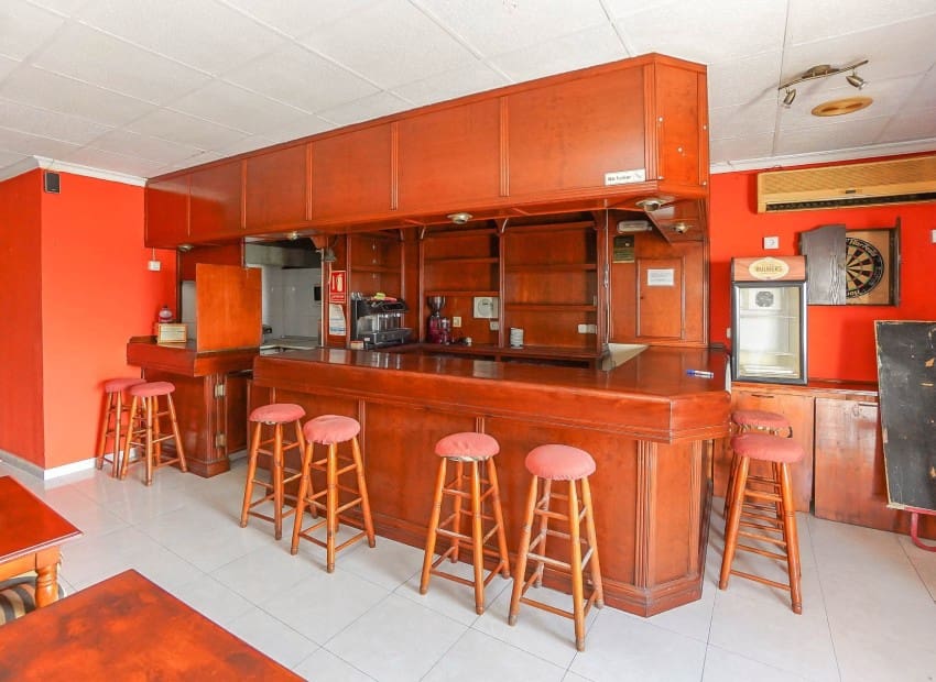 Commercial for sale in San Fulgencio - € 99,500 (Ref: 7739968)