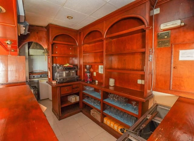 Commercial for sale in San Fulgencio - € 99,500 (Ref: 7739968)