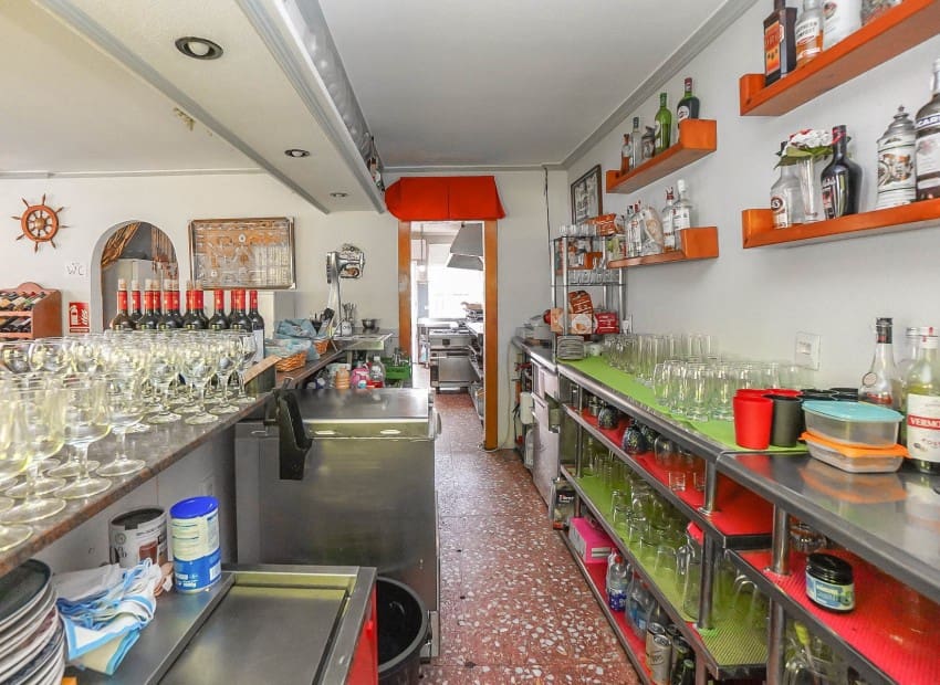 Kommersiell til salgs i San Fulgencio med garasje - € 145 000 (Ref: 8493240)