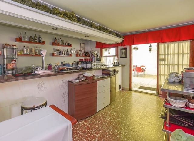 Commercial for sale in San Fulgencio with garage - € 145,000 (Ref: 8493240)