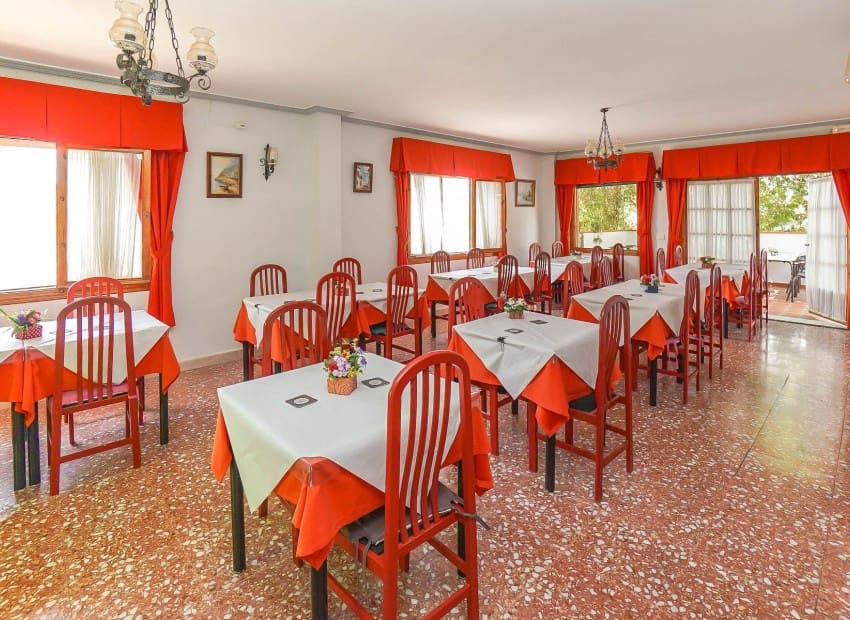 Kommersiell til salgs i San Fulgencio med garasje - € 145 000 (Ref: 8493240)