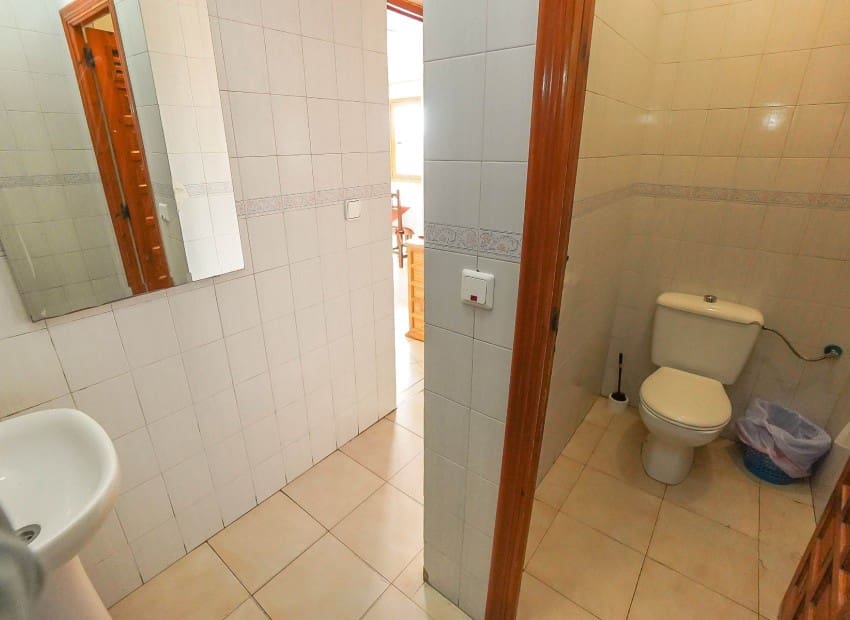 Commercial for sale in San Fulgencio - € 710,000 (Ref: 8891517)