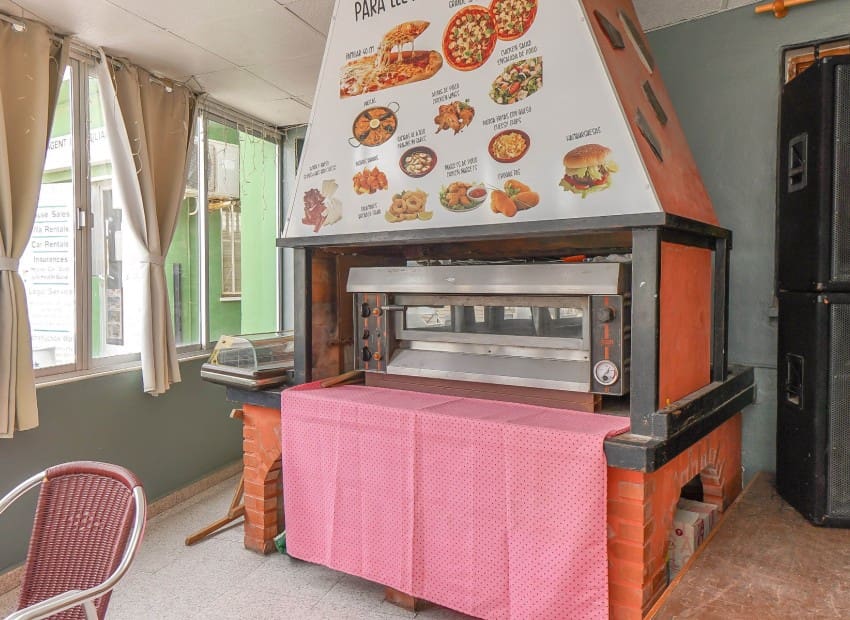 Commercial for sale in San Fulgencio - € 710,000 (Ref: 8891517)