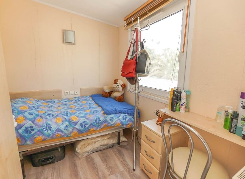 Chalet de 6 habitaciones en San Fulgencio en venta con piscina - 499.000 € (Ref: 8901430)