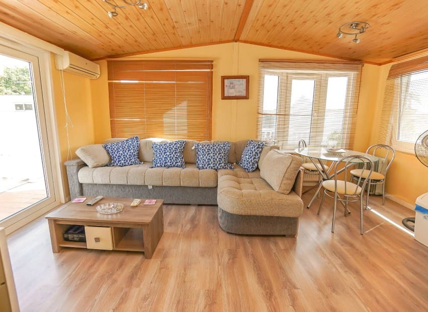 Chalet de 6 habitaciones en San Fulgencio en venta con piscina - 499.000 € (Ref: 8901430)