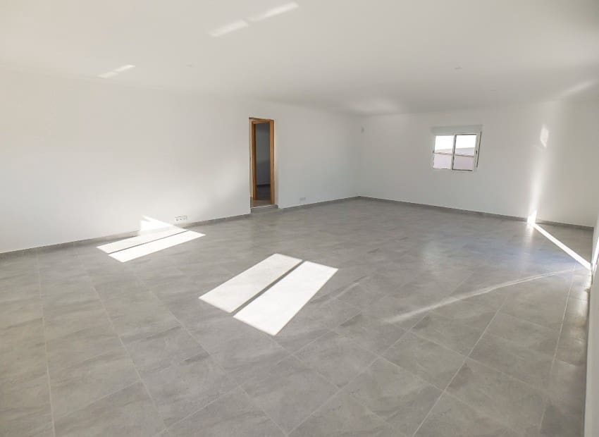 Chalet de 4 habitaciones en San Fulgencio en venta - 380.000 € (Ref: 8901432)