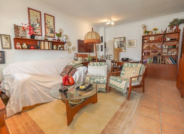 2 soverom Hus til salgs i La Marina, Elche / Elx med garasje - € 95 000 (Ref: 8960707)