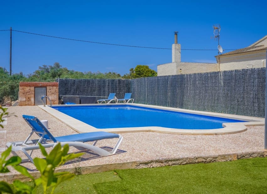 5 chambre Finca/Maison de Campagne à vendre à La Hoya avec piscine - 520 000 € (Ref: 9015891)