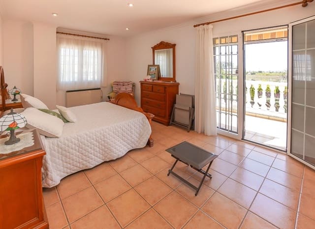 5 chambre Finca/Maison de Campagne à vendre à La Hoya, Elche / Elx avec piscine - 520 000 € (Ref: 9015891)