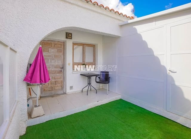 1 soveværelse Bungalow til salg i La Marina, Elche / Elx med garage - € 78.000 (Ref: 9237079)