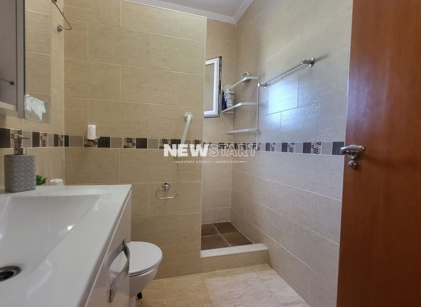 Chalet de 3 habitaciones en Ciudad Quesada en venta con piscina garaje - 399.000 € (Ref: 9237753)