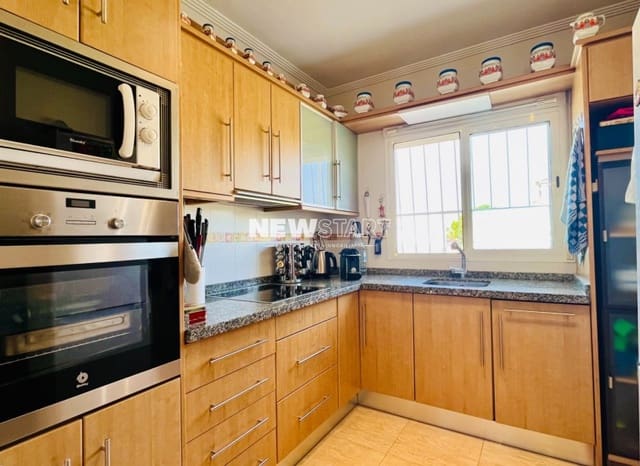 Chalet de 3 habitaciones en Ciudad Quesada, Rojales en venta con piscina garaje - 399.000 € (Ref: 9237753)